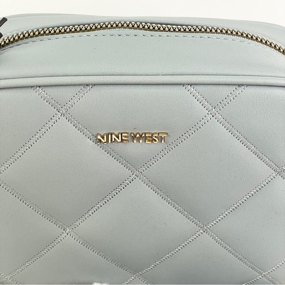 Nine West light pastel blue cross body purse - Picture 13 of 13